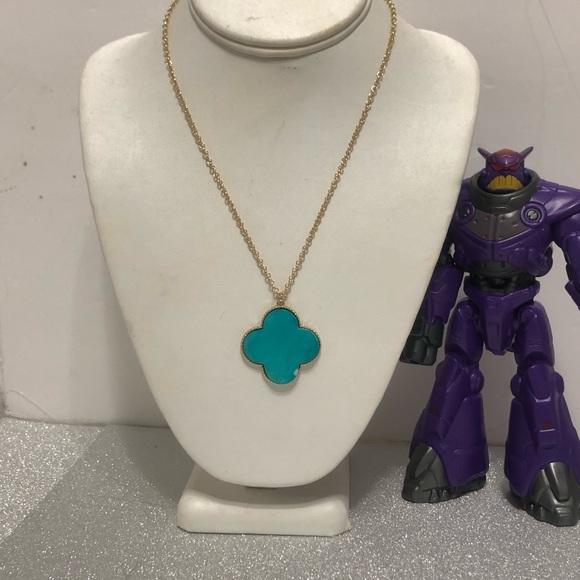 BLUE FLOWER NECKLACE HALF PRICE OFFER SALE - Picture 3 of 7